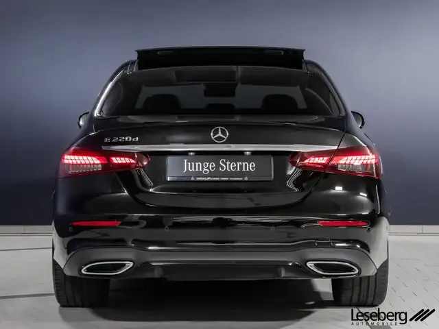 Mercedes-Benz E 220