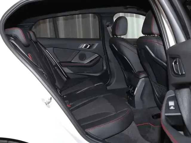 BMW 128