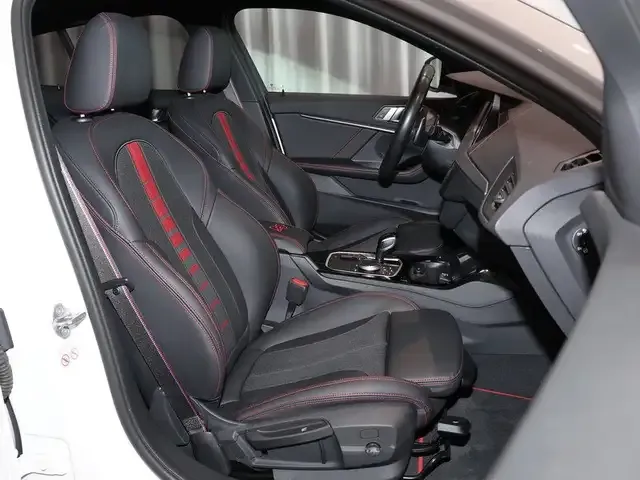 BMW 128