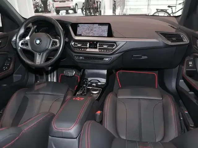 BMW 128
