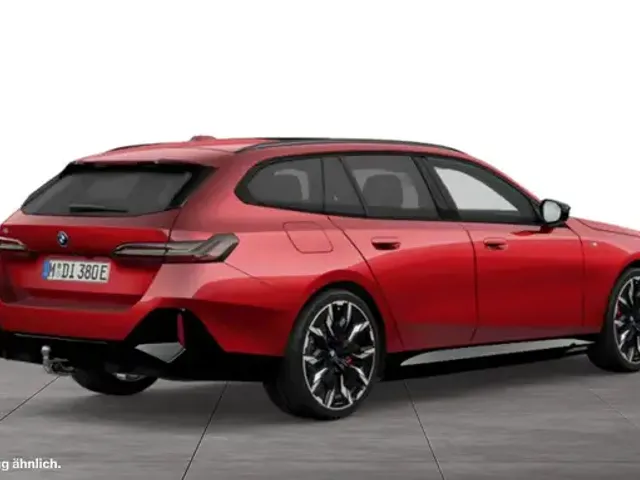 BMW i5