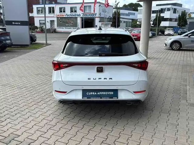 CUPRA Leon