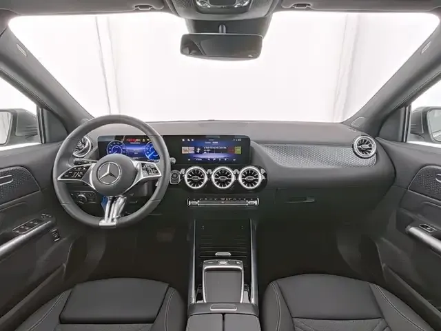 Mercedes-Benz EQA 300