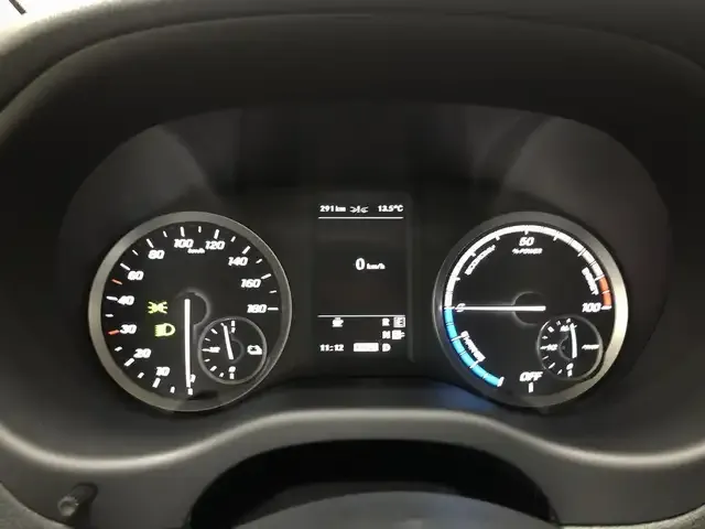 Mercedes-Benz Sonstiges