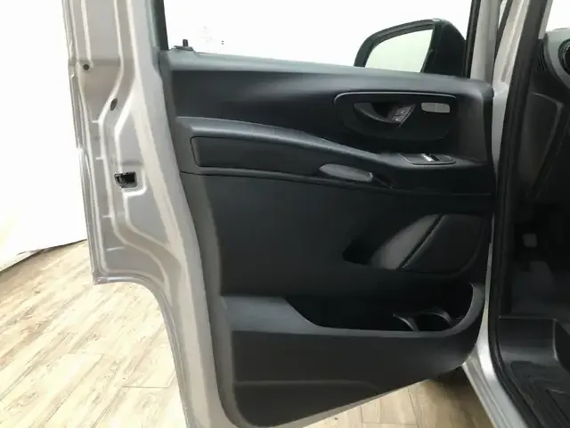Mercedes-Benz Sonstiges