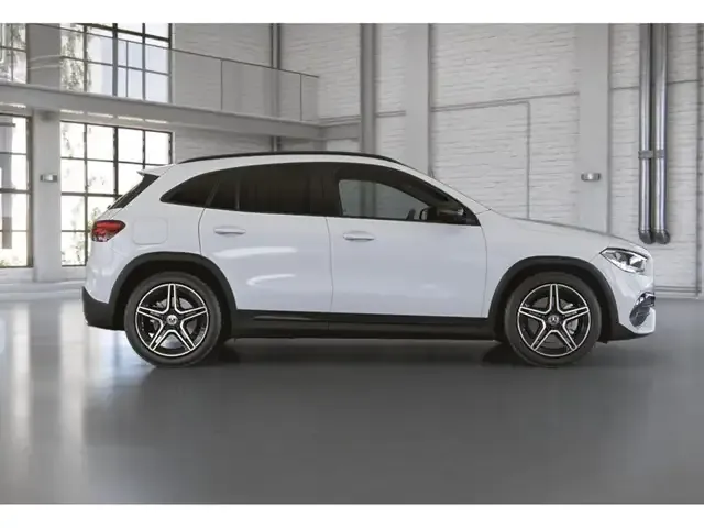 Mercedes-Benz GLA 250