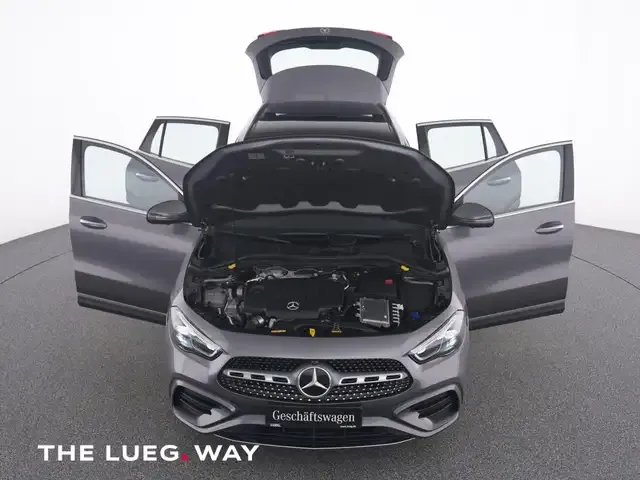 Mercedes-Benz GLA 200