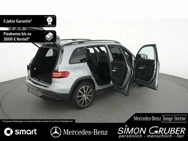 Mercedes-Benz EQB 250