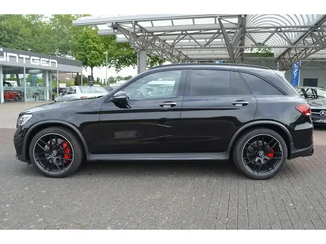 Mercedes-Benz GLC 63 AMG