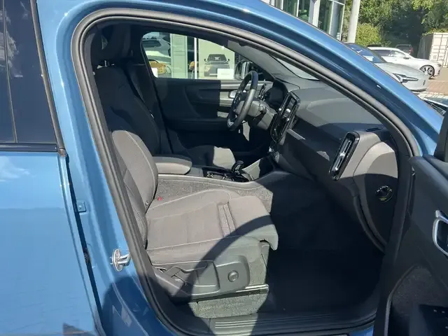 Volvo C40