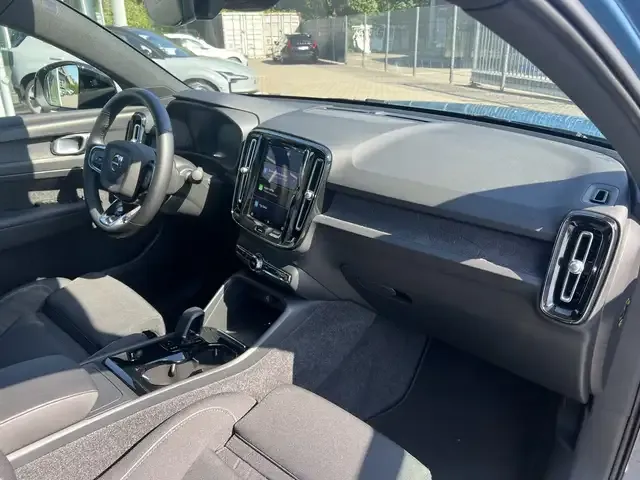 Volvo C40