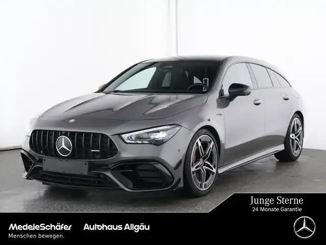 Mercedes-Benz CLA 45 AMG