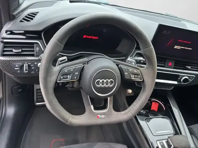 Audi RS4
