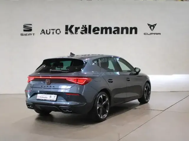 CUPRA Leon