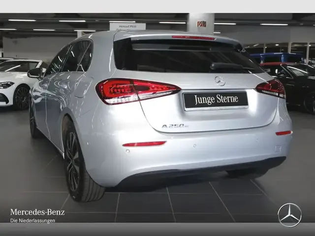 Mercedes-Benz A 250