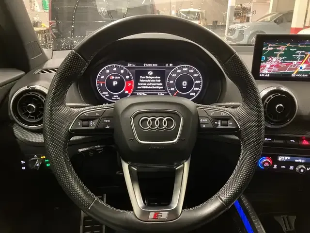 Audi SQ2