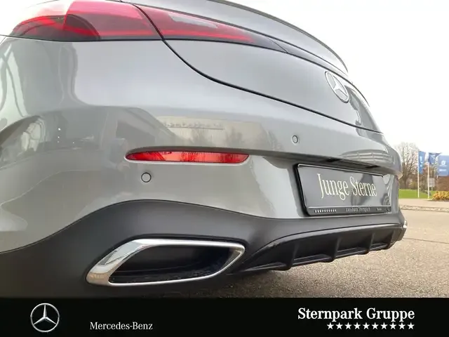 Mercedes-Benz CLE 200