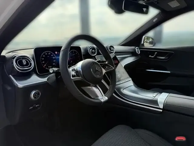 Mercedes-Benz C 220