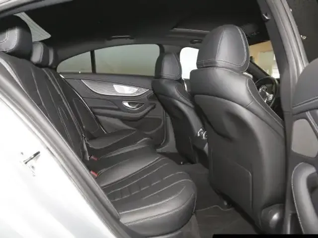 Mercedes-Benz CLS 300