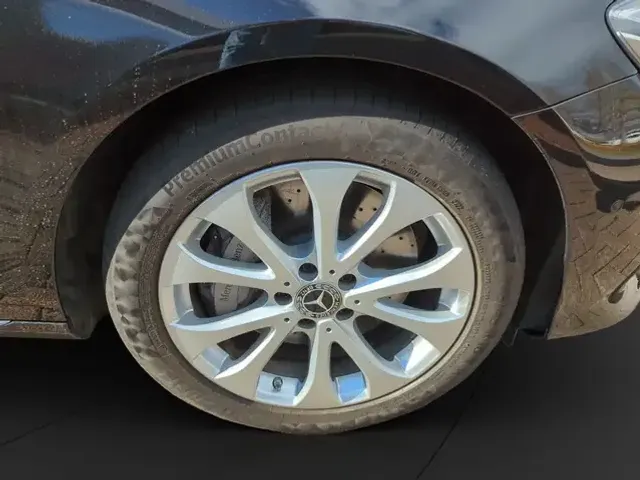 Mercedes-Benz E 400