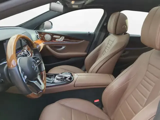 Mercedes-Benz E 400