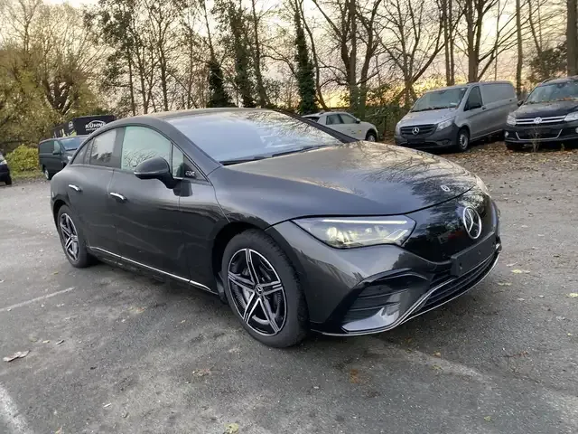 Mercedes-Benz EQE 350