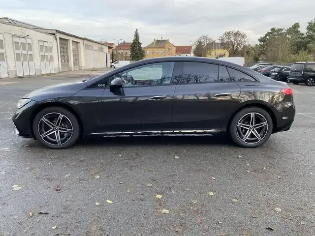Mercedes-Benz EQE 350