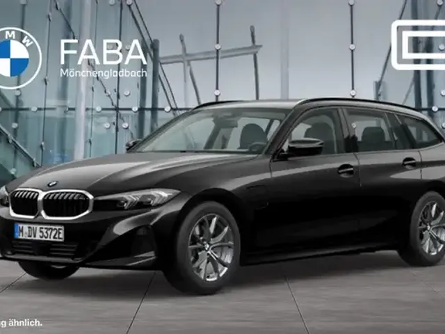 BMW 330
