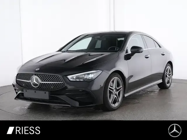 Mercedes-Benz CLA 220