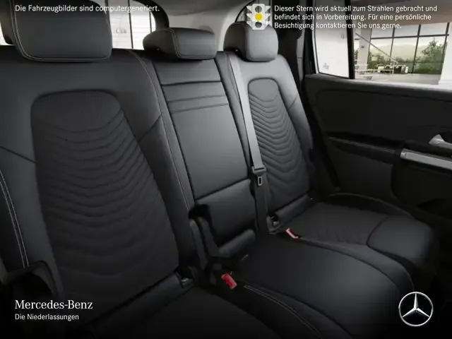 Mercedes-Benz GLB 220