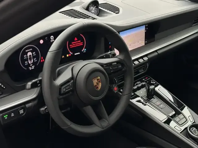 Porsche 992