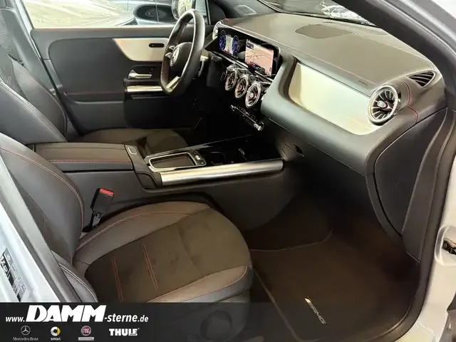 Mercedes-Benz EQA 300