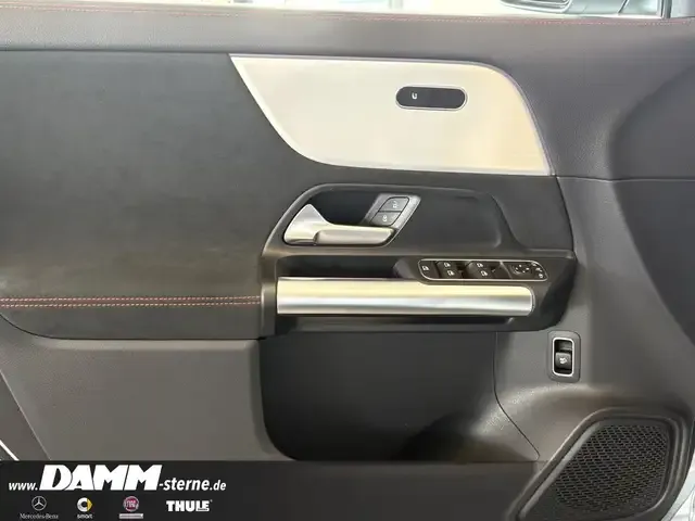 Mercedes-Benz EQA 300