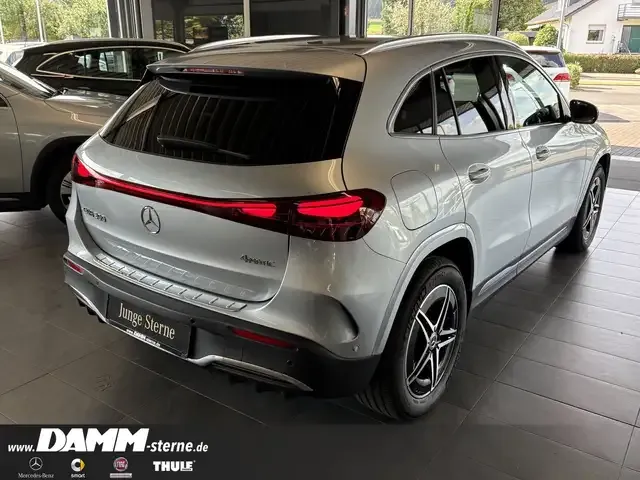 Mercedes-Benz EQA 300