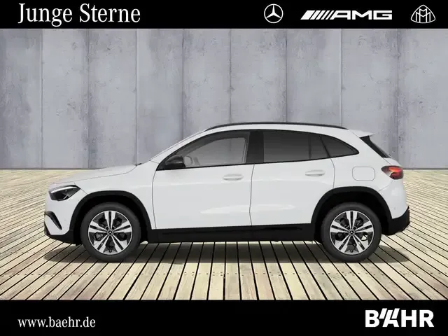 Mercedes-Benz GLA 180