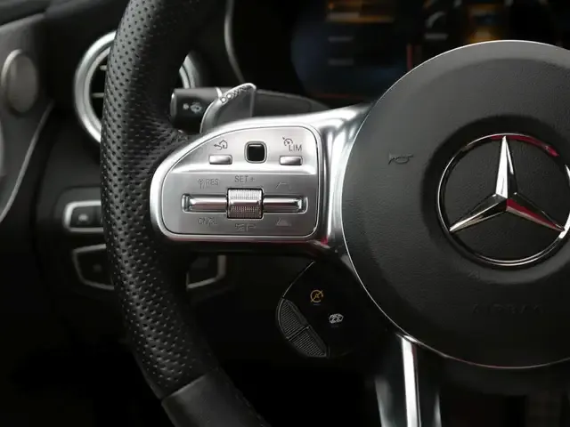 Mercedes-Benz C 63 AMG