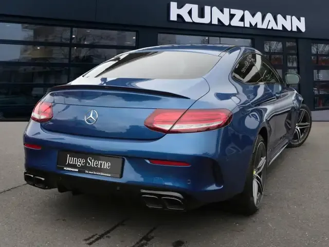 Mercedes-Benz C 63 AMG