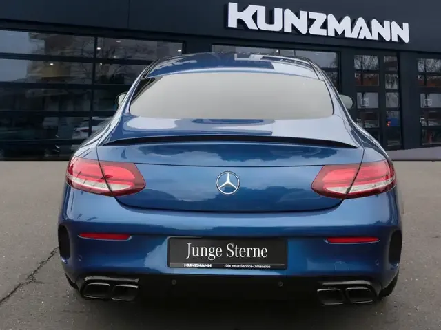 Mercedes-Benz C 63 AMG