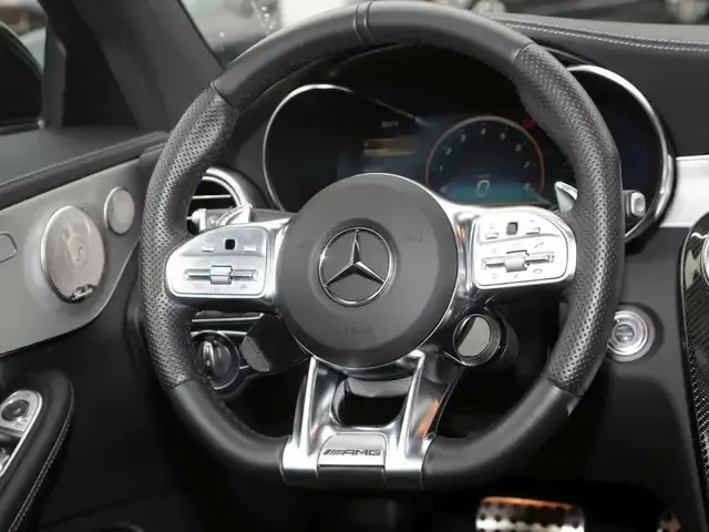 Mercedes-Benz C 63 AMG