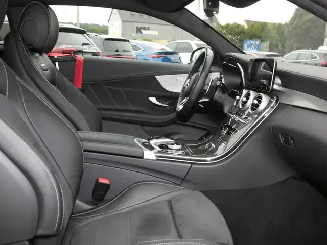 Mercedes-Benz C 63 AMG