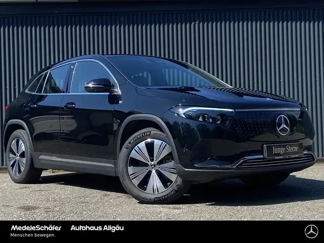 Mercedes-Benz EQA 300