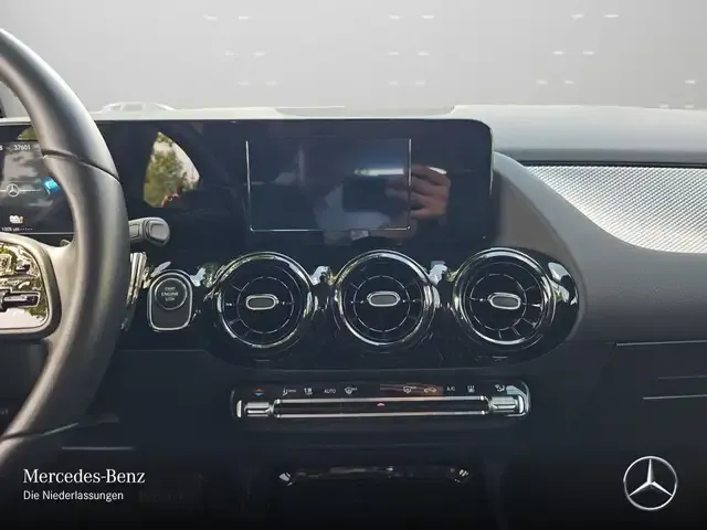 Mercedes-Benz B 250