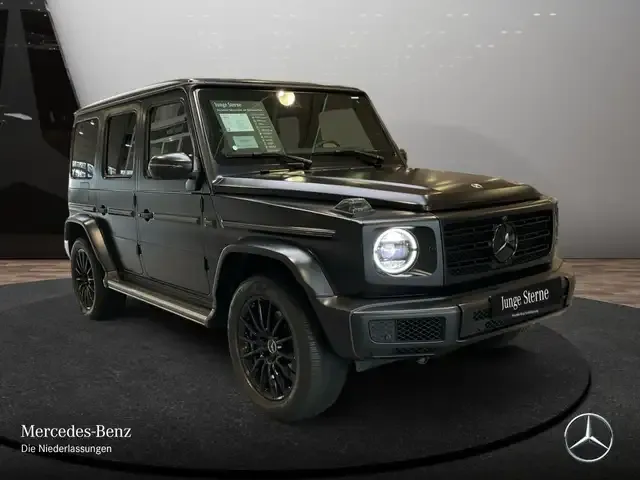 Mercedes-Benz G 400