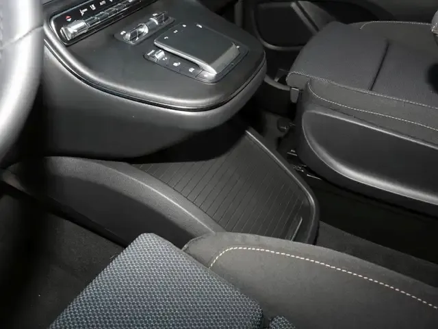 Mercedes-Benz EQV 300