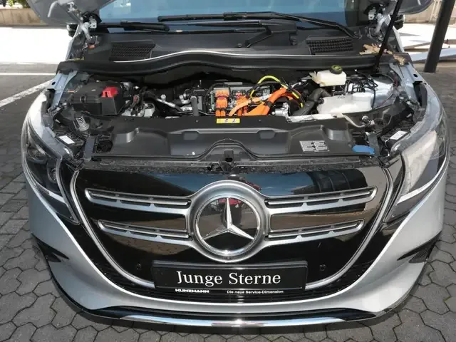 Mercedes-Benz EQV 300