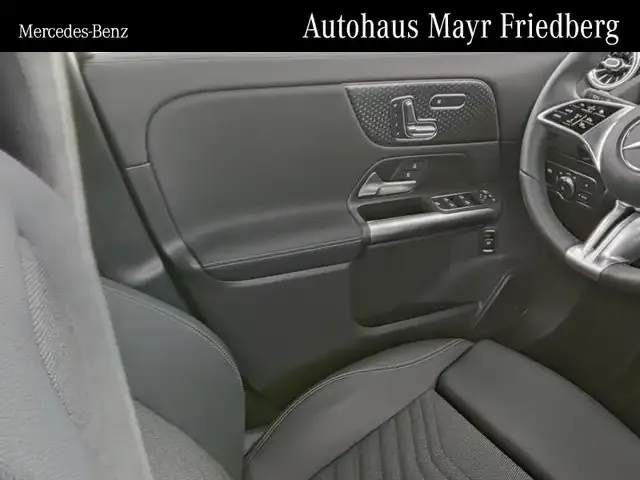 Mercedes-Benz EQA 350