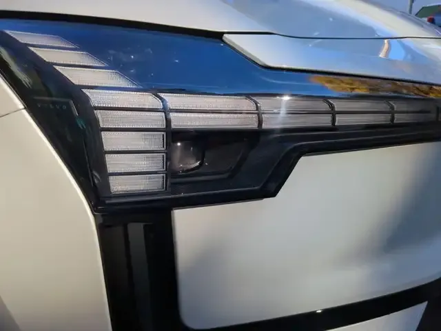 Volvo EX30