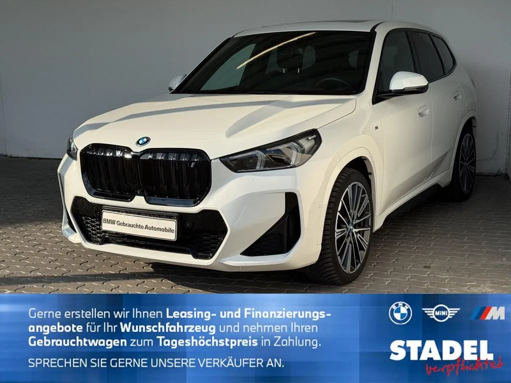BMW iX1