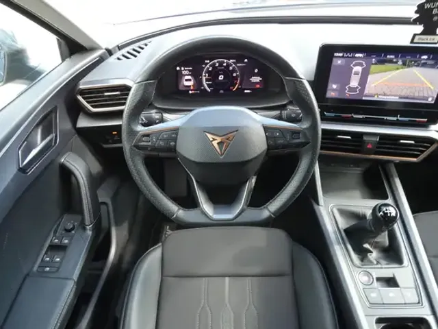 CUPRA Leon