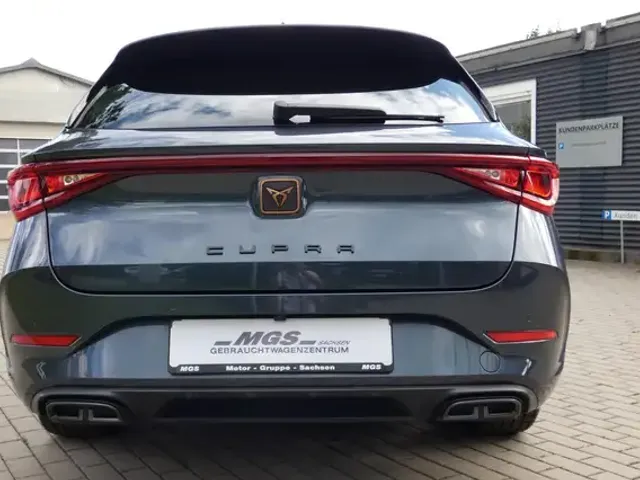 CUPRA Leon